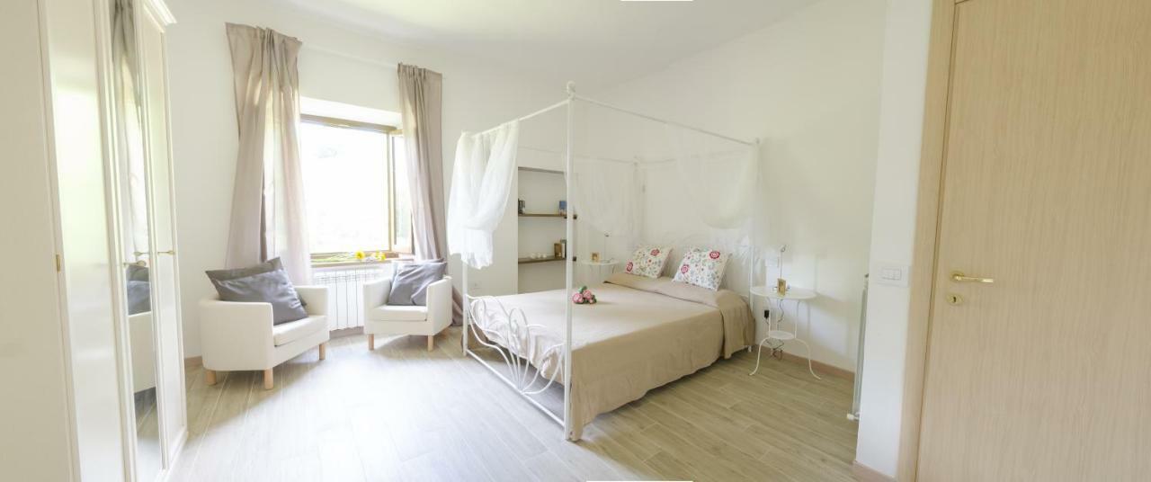 Monnalisa Apartment Кастилионе ди Гарфаняна Екстериор снимка