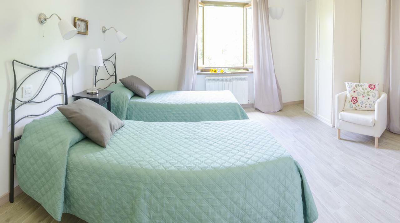 Monnalisa Apartment Кастилионе ди Гарфаняна Екстериор снимка